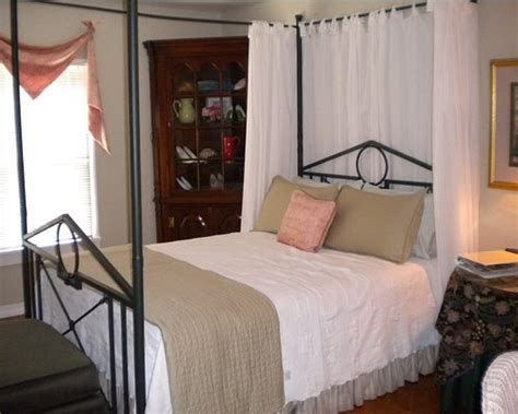 THE 10 CLOSEST Hotels to Lambert.